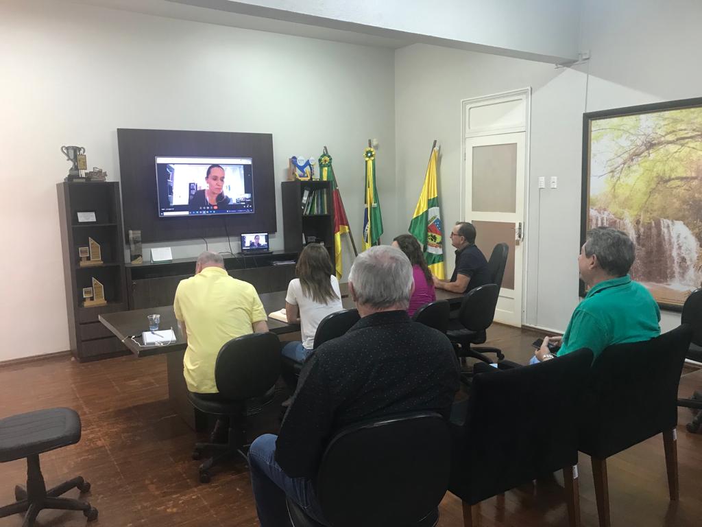 Governo Municipal reuniu-se para deliberar sobre o Programa Digitaliza Brasil